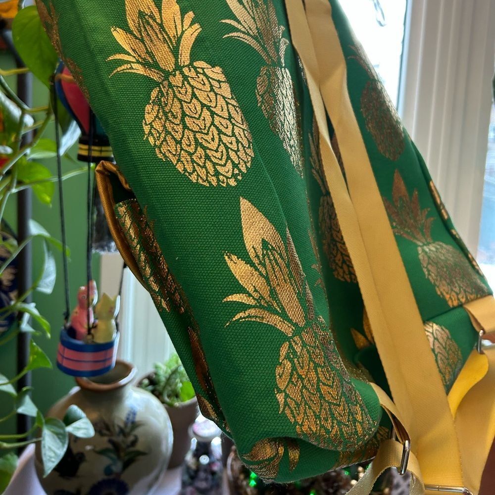 Vintage Green and Gold Backpack - Picture 12 of 16